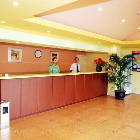 Home Inn Shenzhen Dongmen Hubei Subway Branch Esterno foto